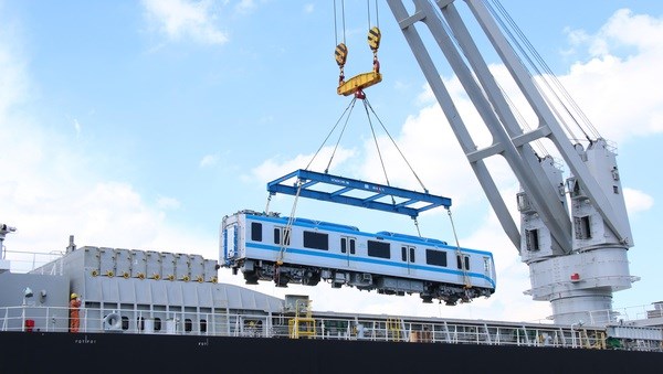 Đã có 5 đoàn tàu metro số 1 được nhập về Thành phố Hồ Chí Minh
